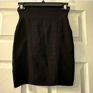 Rock & Republic bandage pencil stretch Skirt is a size XS.